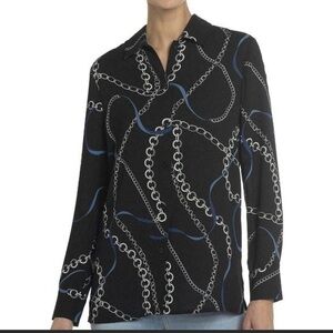 CHELSEA & THEODORE Navy Chain link print blouse